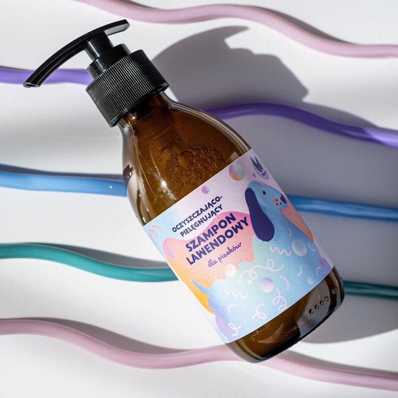 Oczyszczająco-pielęgnujący szampon dla psów Psyjaciele x Mokosh